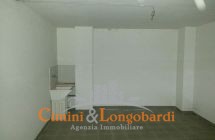 Garage in condominio a Nereto - Immagine 3