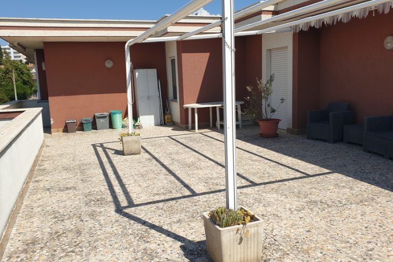 Grande appartamento in via Roma - Immagine 3