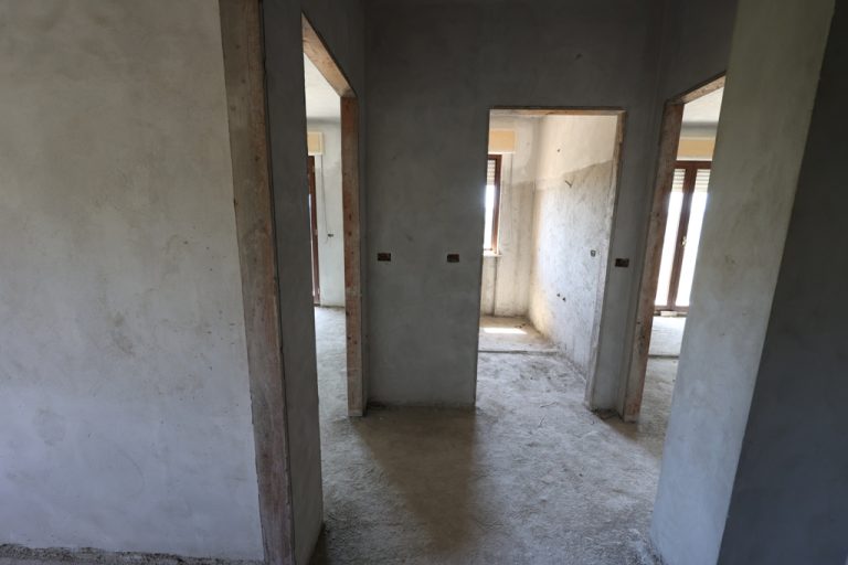 Appartamento residenziale da ultimare internamente - Immagine 8