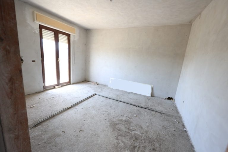 Appartamento residenziale da ultimare internamente - Immagine 9