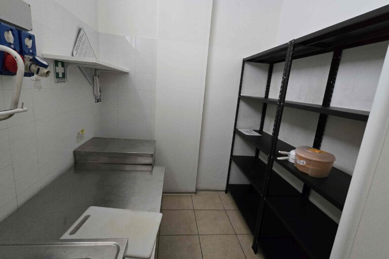 Nereto locale commerciale ottima visibilità - Immagine 10