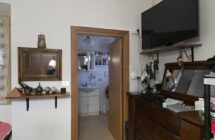 Casa affiancata con giardino - Immagine 4