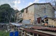 Casolare con terreno agricolo - Immagine 1