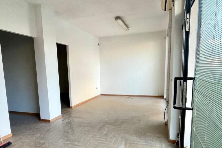 Locale commerciale ufficio laboratorio - Immagine 6