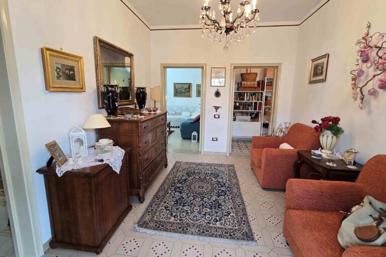 Controguerra abitazione comoda e spaziosa - Immagine 5