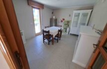 Casa singola con 2 abitazioni - Immagine 4