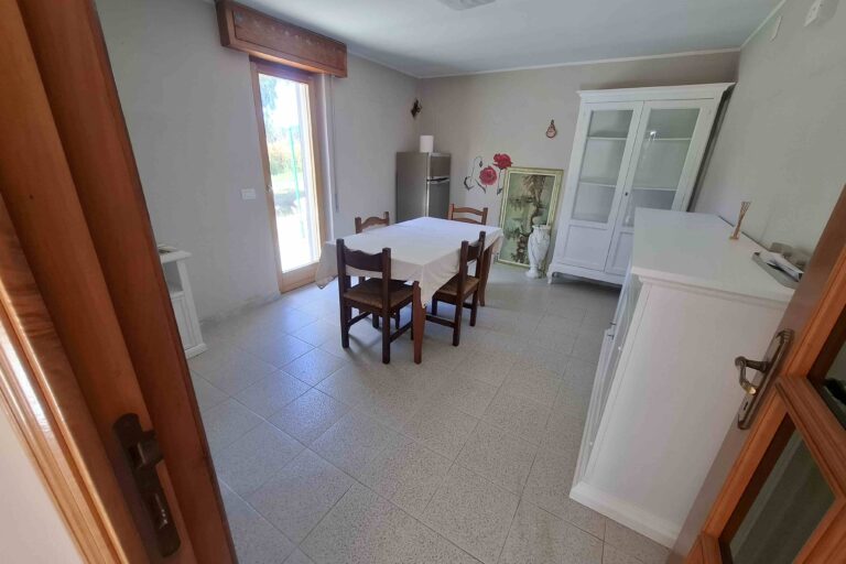 Casa singola con 2 abitazioni - Immagine 4