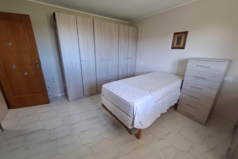 Casa singola con 2 abitazioni - Immagine 7